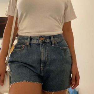 Pink Shorts size 27, dark blue